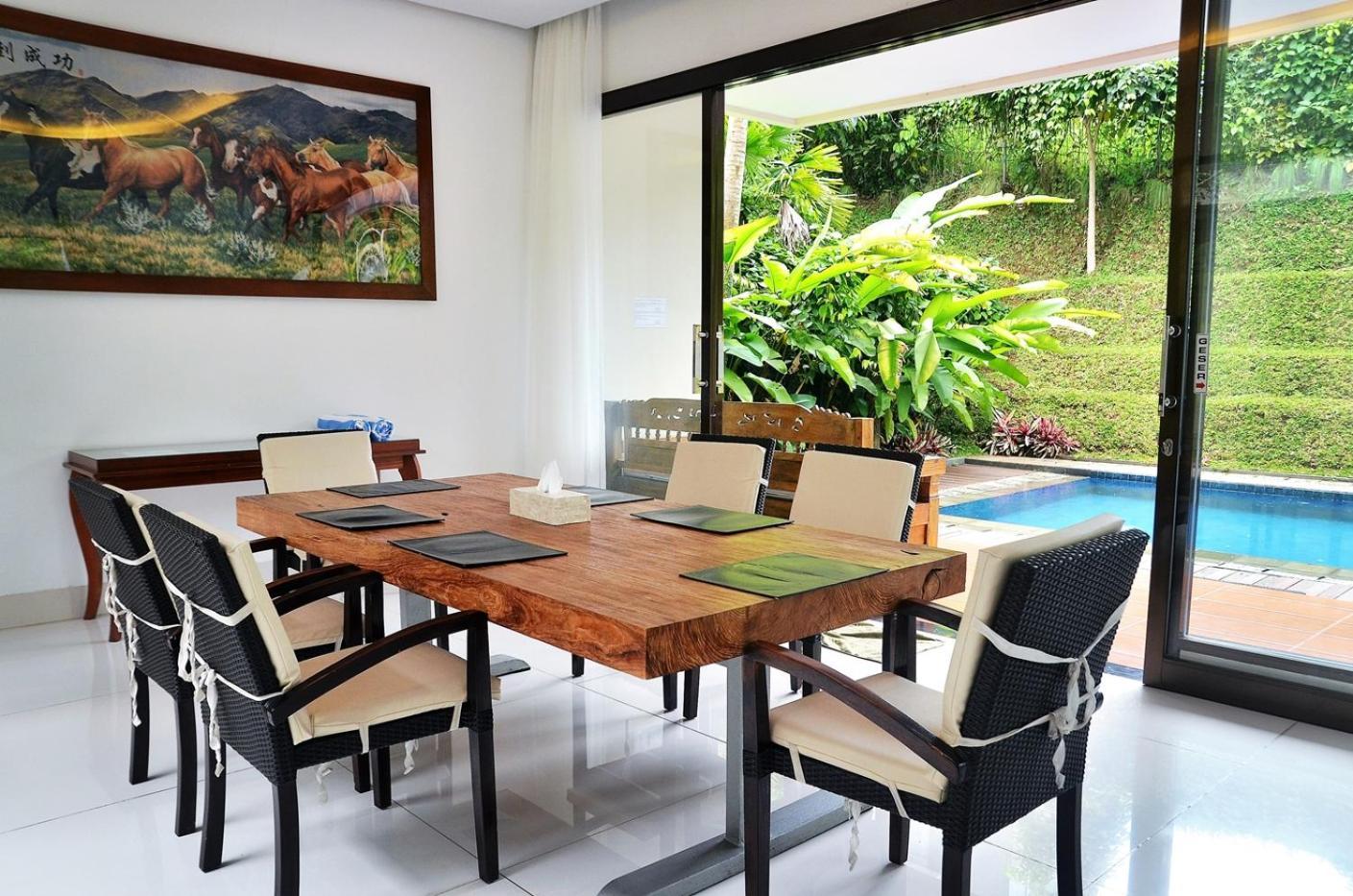 Oyama City View Villa 4 Bedrooms With A Private Swimming Pool バンドゥン エクステリア 写真