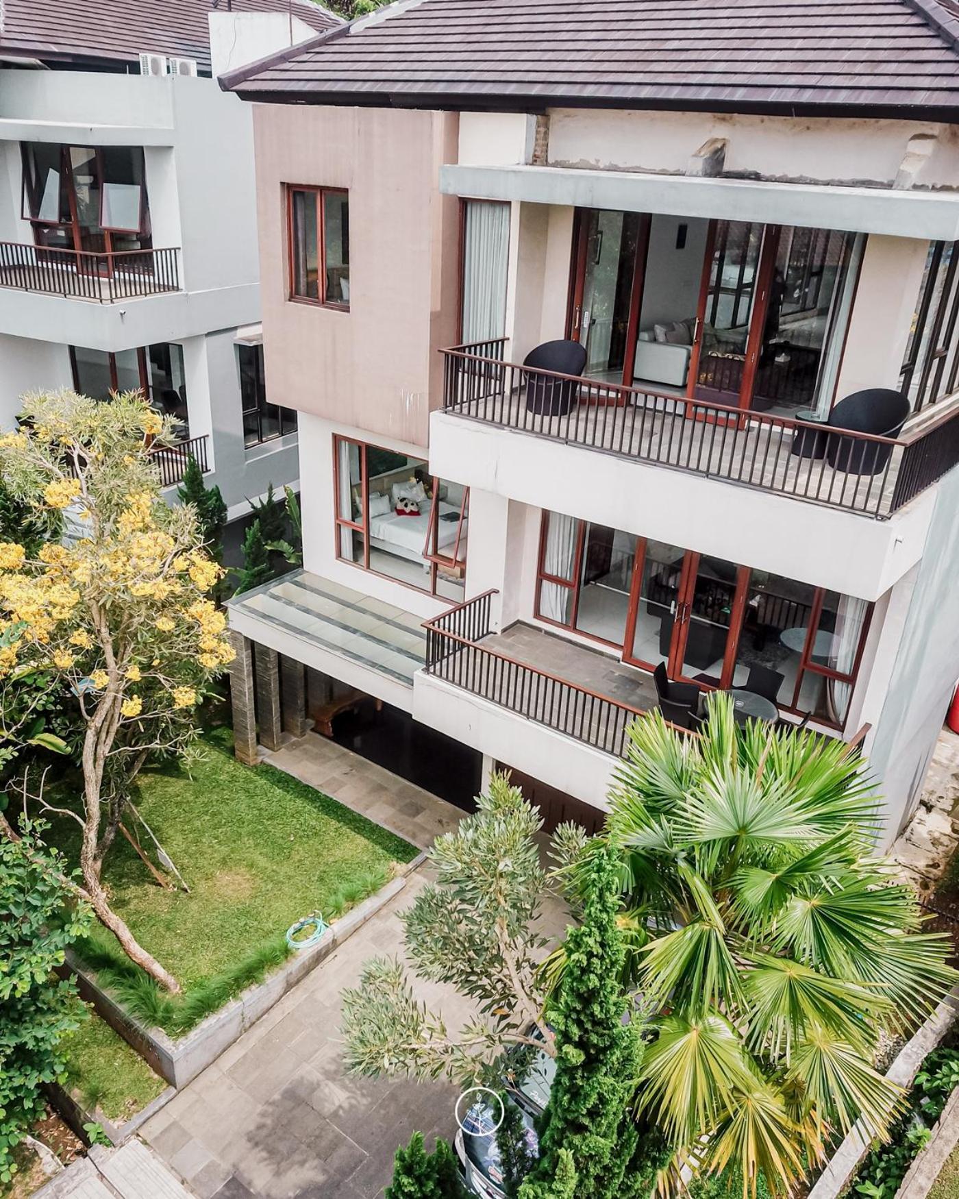 Oyama City View Villa 4 Bedrooms With A Private Swimming Pool バンドゥン エクステリア 写真