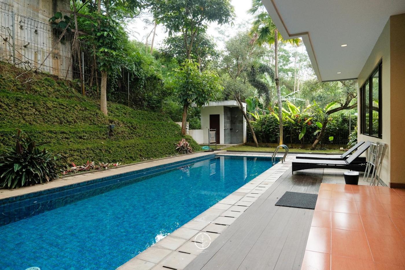 Oyama City View Villa 4 Bedrooms With A Private Swimming Pool バンドゥン エクステリア 写真