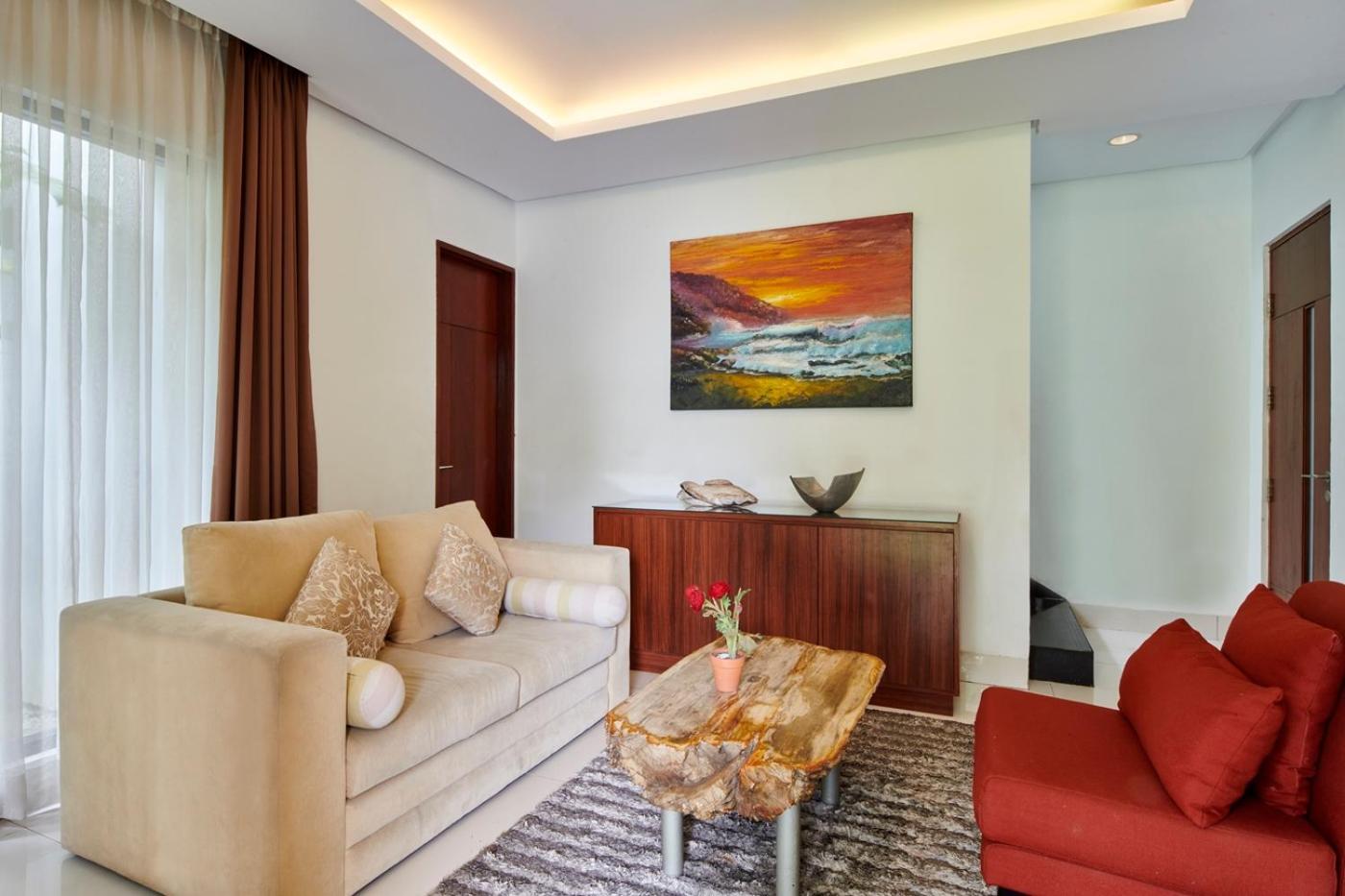 Oyama City View Villa 4 Bedrooms With A Private Swimming Pool バンドゥン エクステリア 写真