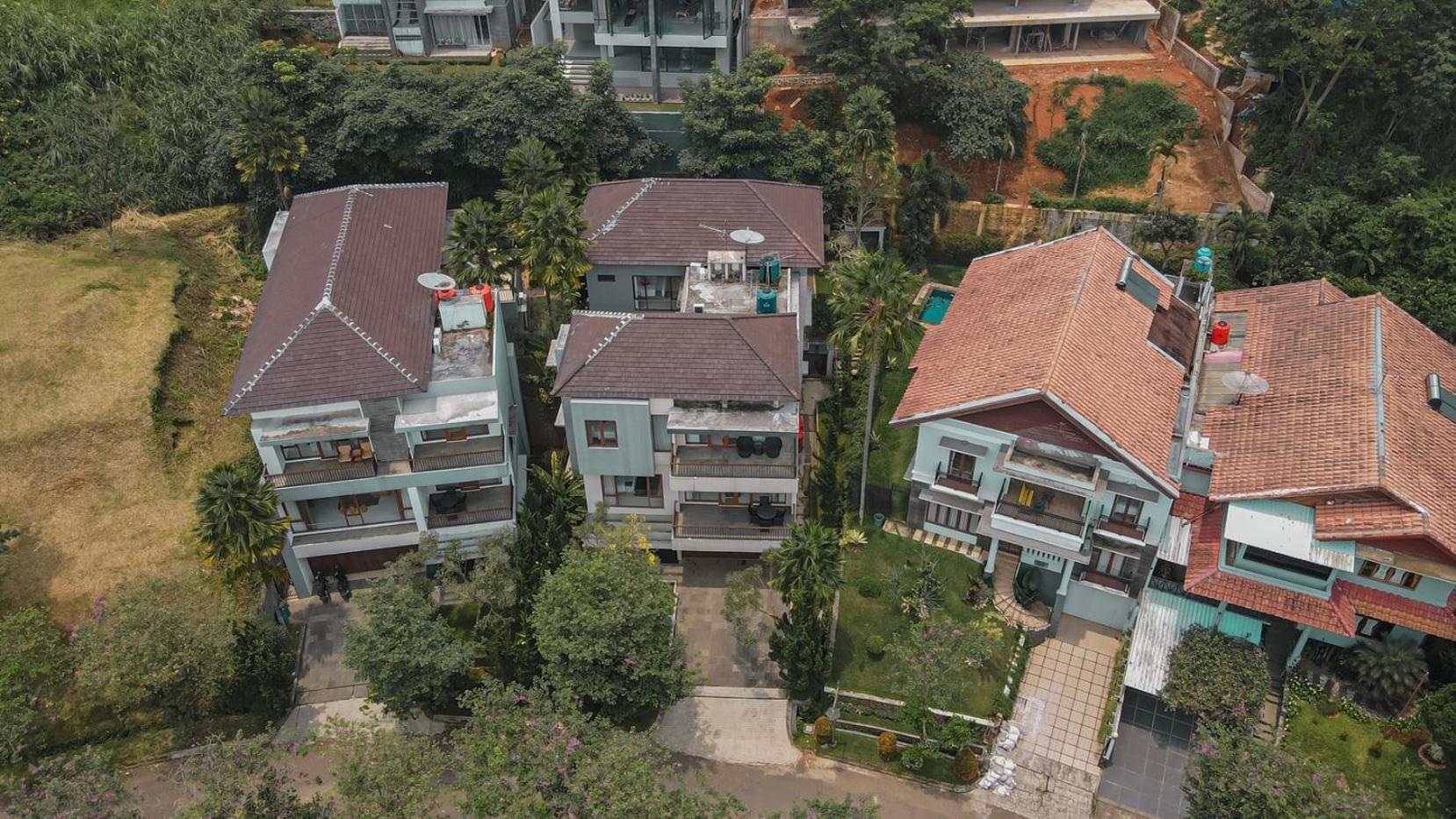 Oyama City View Villa 4 Bedrooms With A Private Swimming Pool バンドゥン エクステリア 写真